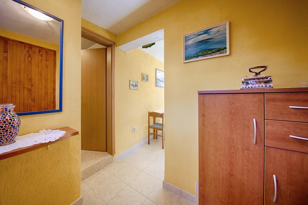 Apartments Pol Murvu Vis Esterno foto